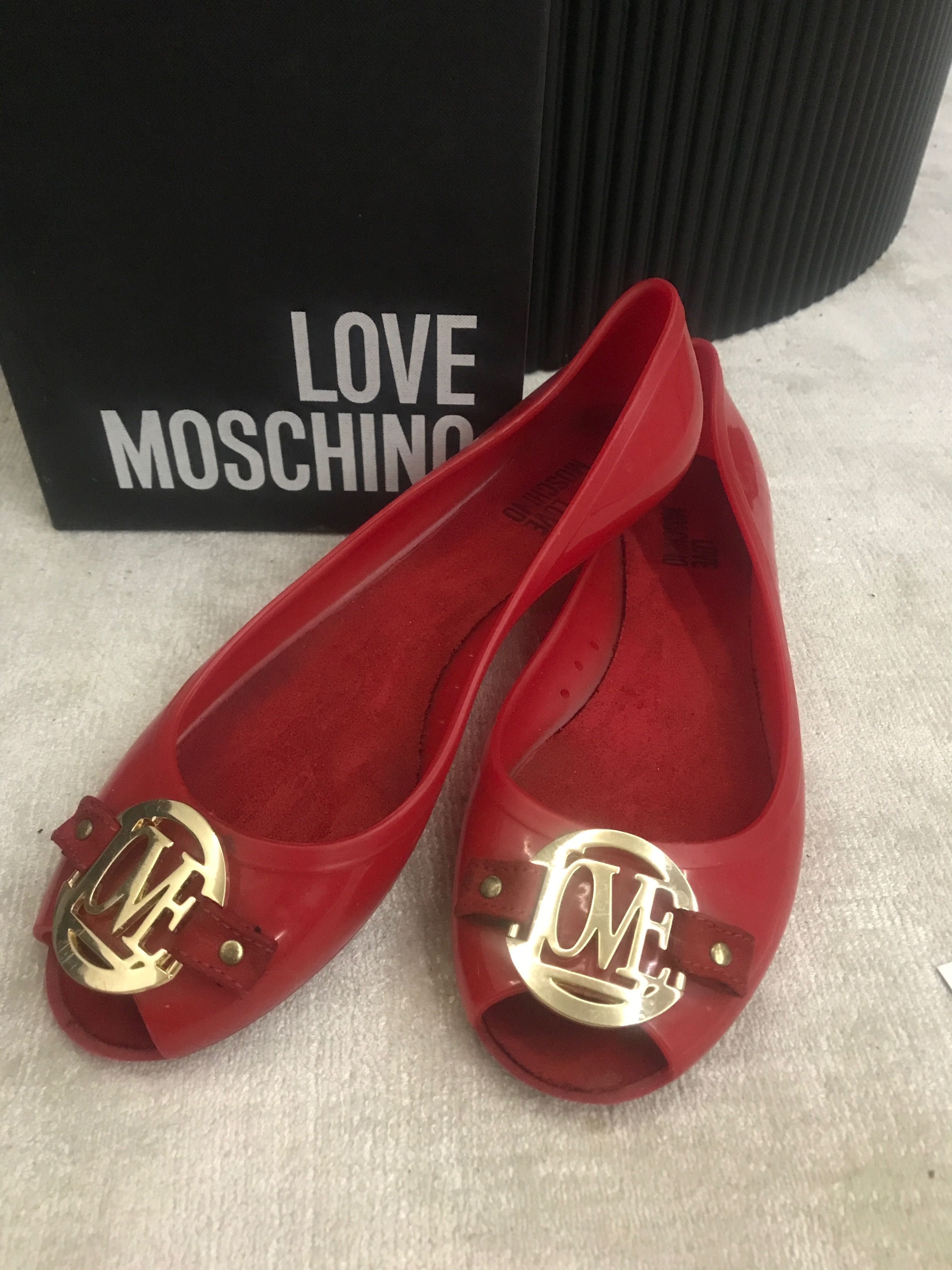 Baleriny Love Moschino