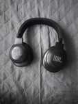 Słuch JBL e series