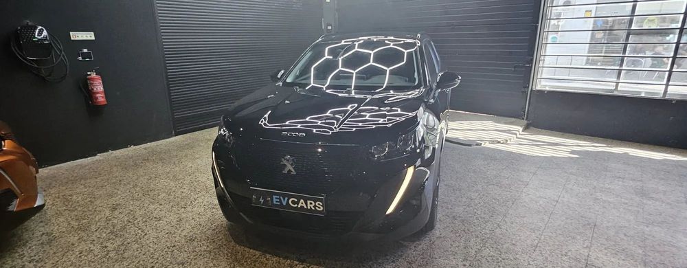 Peugeot e-2008 50 kWh Allure Pack