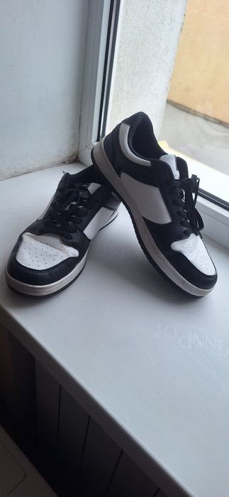 Кросівки New Yourker