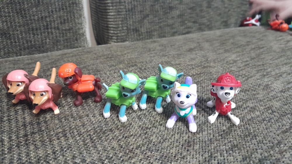 Обміняю на Кремеза, Скай або Гонщика