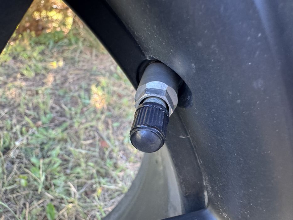 Оригінальні диски Tesla model S R19x8.5 5*120