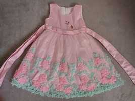 Чудесное нарядное платье с цветами 3-5 лет, сукня святкова