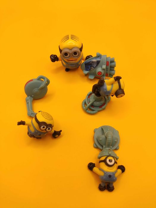 Zestaw figurek (Doom, Minionki, Star Wars, Harry Potter, Minecraft)