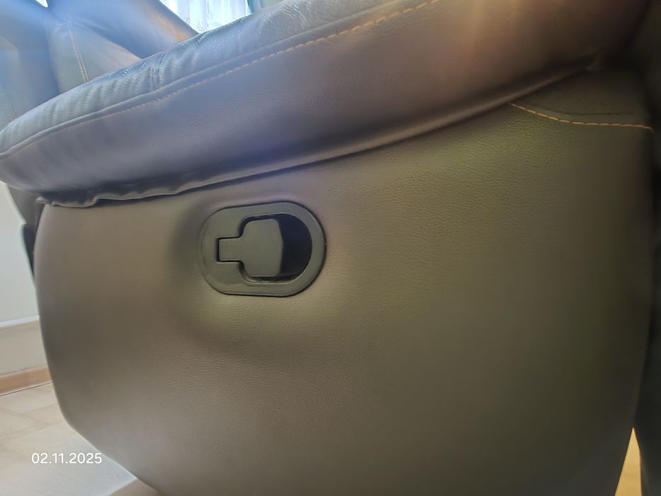 Sofa trzyosobowa z funkcją relax