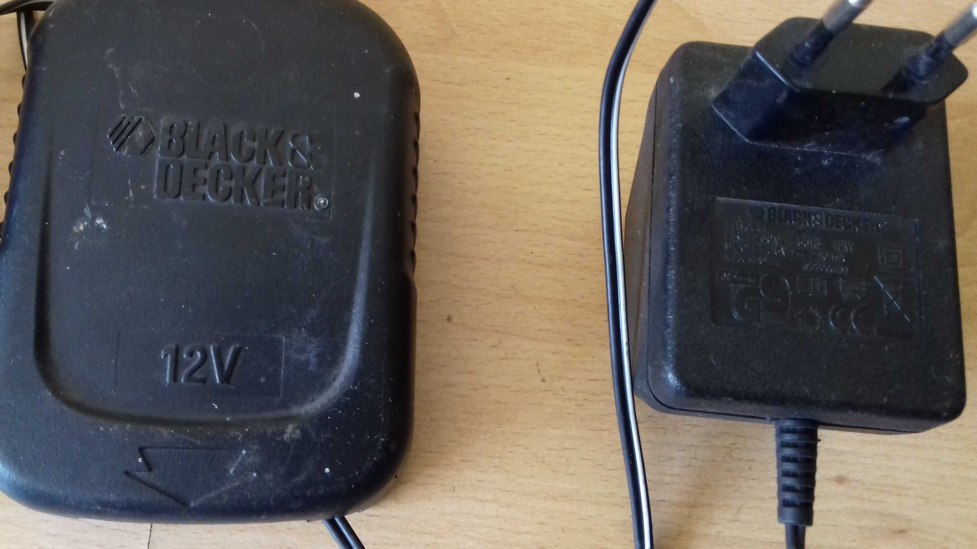 Wkrętarka Black Decker EPC12 z ładowarką i dwa słabe akumulatory