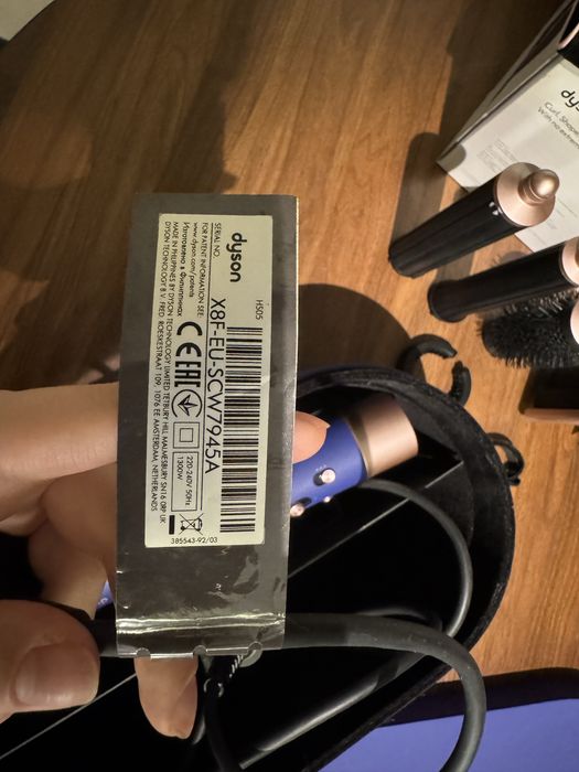 Стайлер для довгого волосся Dyson Airwrap