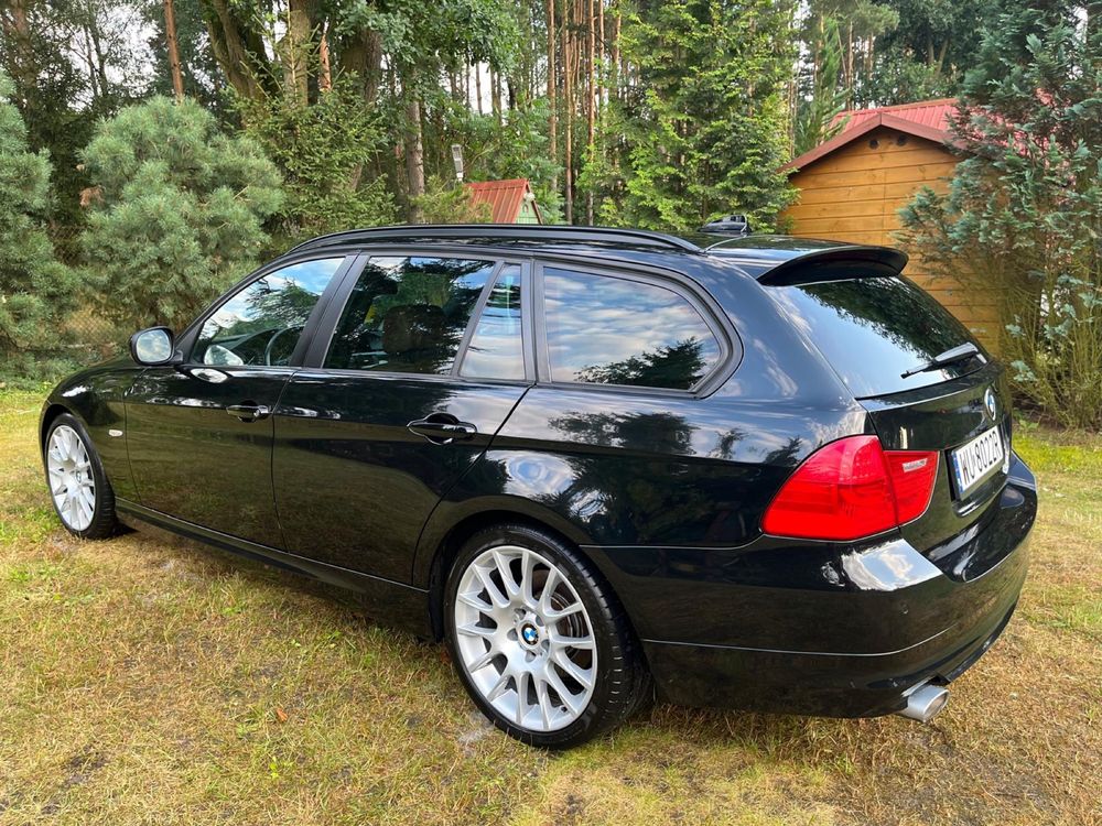 BMW E91 320d 184km automat 2010r
