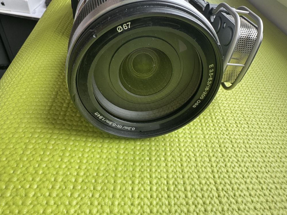 Sony NEX-VG10E – kamera z wymienną optyką