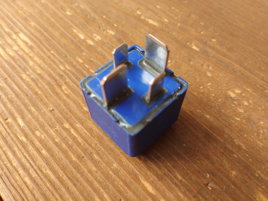 Реле для BMW V23136-L6031-X100 оригинал