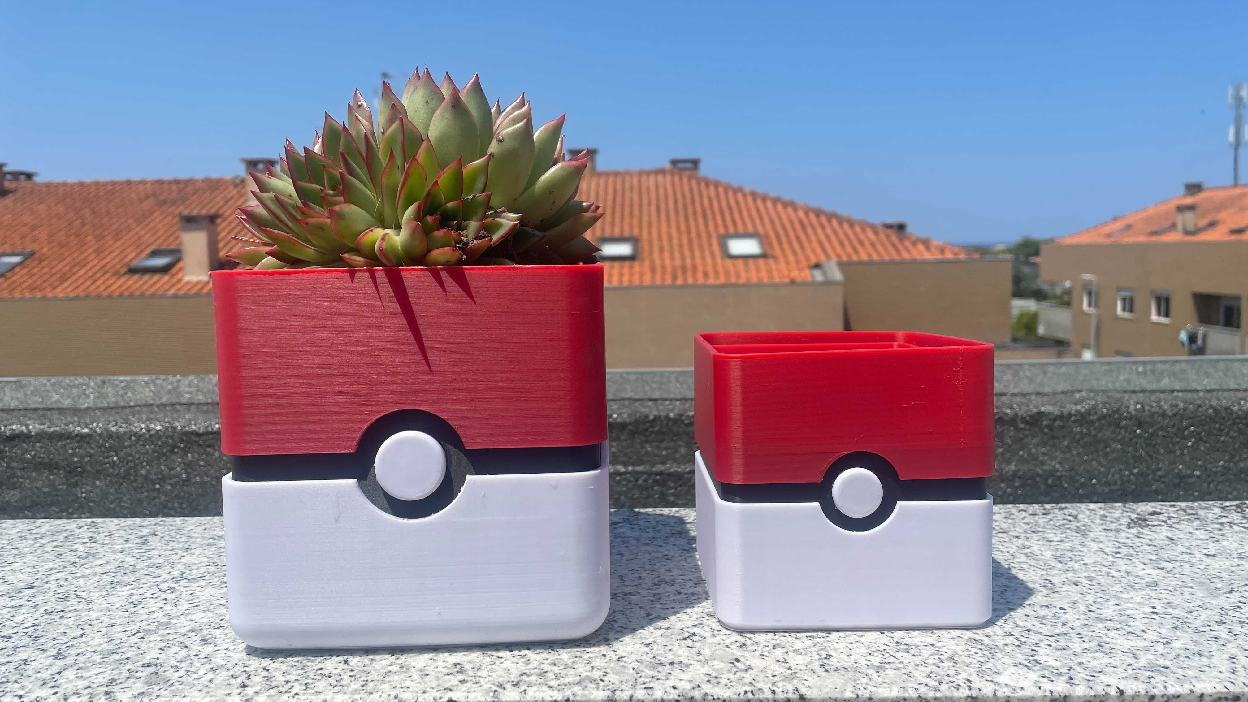 Vaso de Plantas Pokémon Pokebola 3D - 2 Tamanhos - Decoração Geek