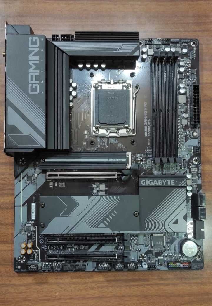 Motherboard Gigabyte B650