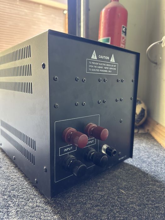 Стабілізатор LogicPower RDV-10000VA стабилизатор