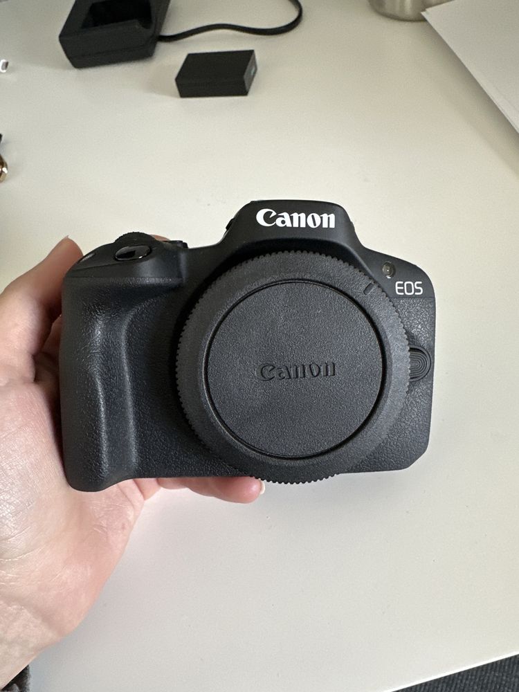 Canon r50 em muito bom estado