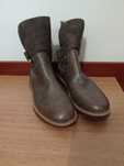 Botas castanhas da Cláudia Ghizzani