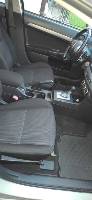 Mitsubishi Lanser X  Sportback 1,8л бензин, CVT