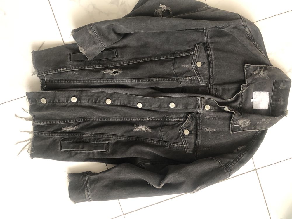 Джинсовая куртка , джинсовка Zara
