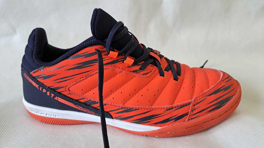 KIPSTA Eskudo 500 Buty piłkarskie.  Halówki r. 37 jak Nowe