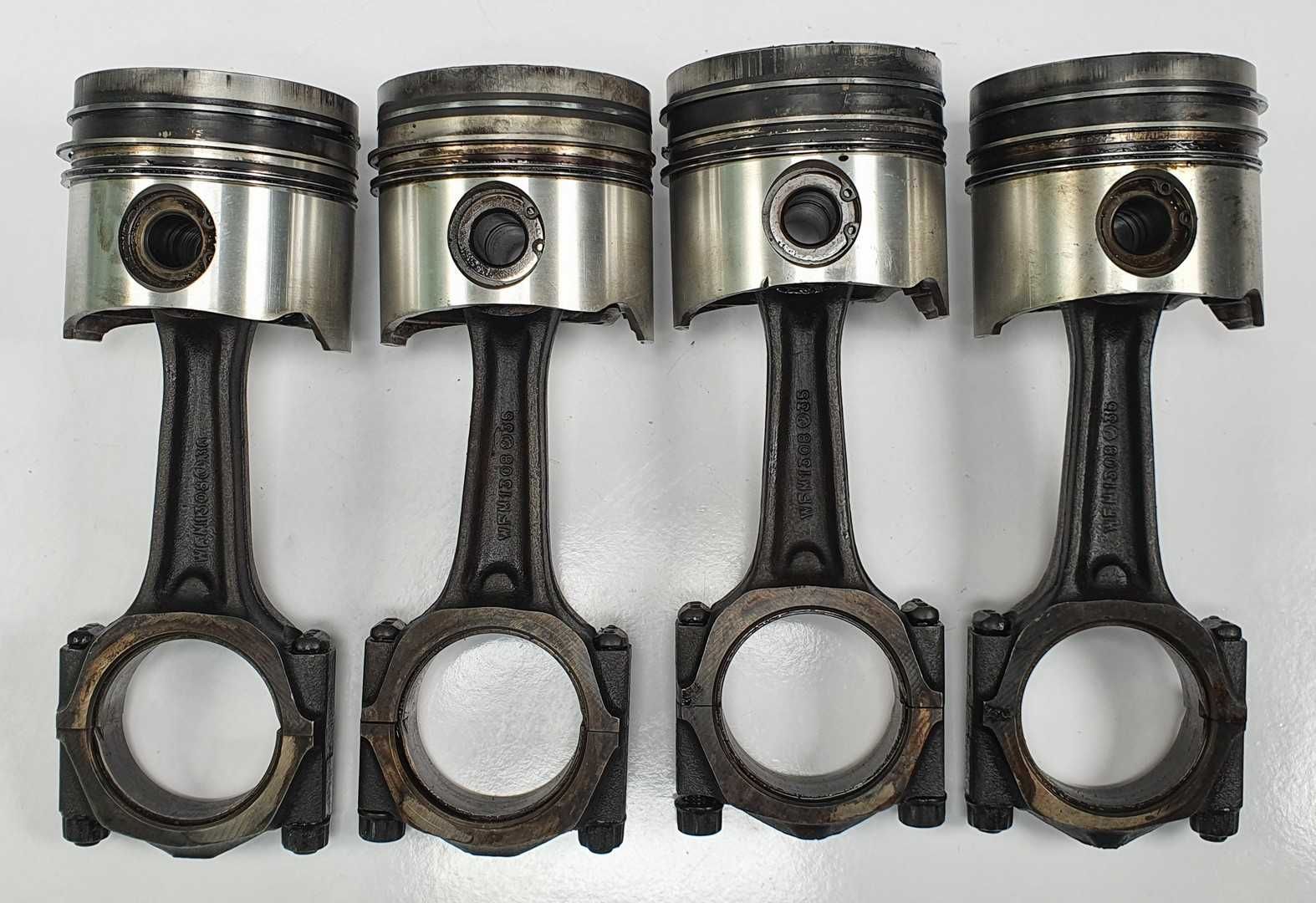 Tłok Korbowód Perkins 504-2 Seria 500 504 Schaeff 831 WFM1308 L133RF0F