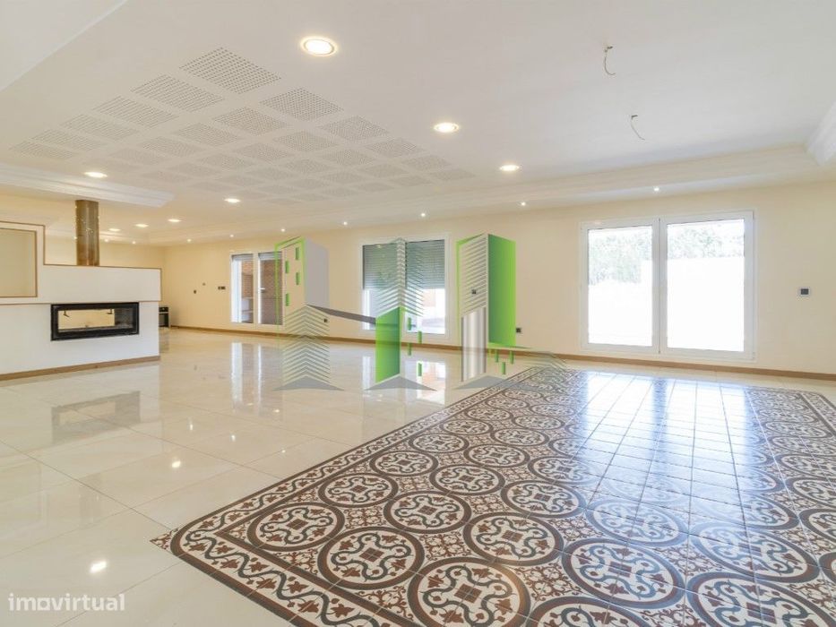 Moradia T7 Venda Leiria