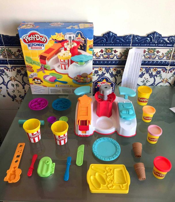 Brinquedos Play Doh casa bonecas plasticina cozinha 70 miniaturas