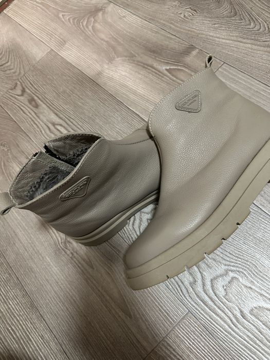 Зимове взуття 39 розмір