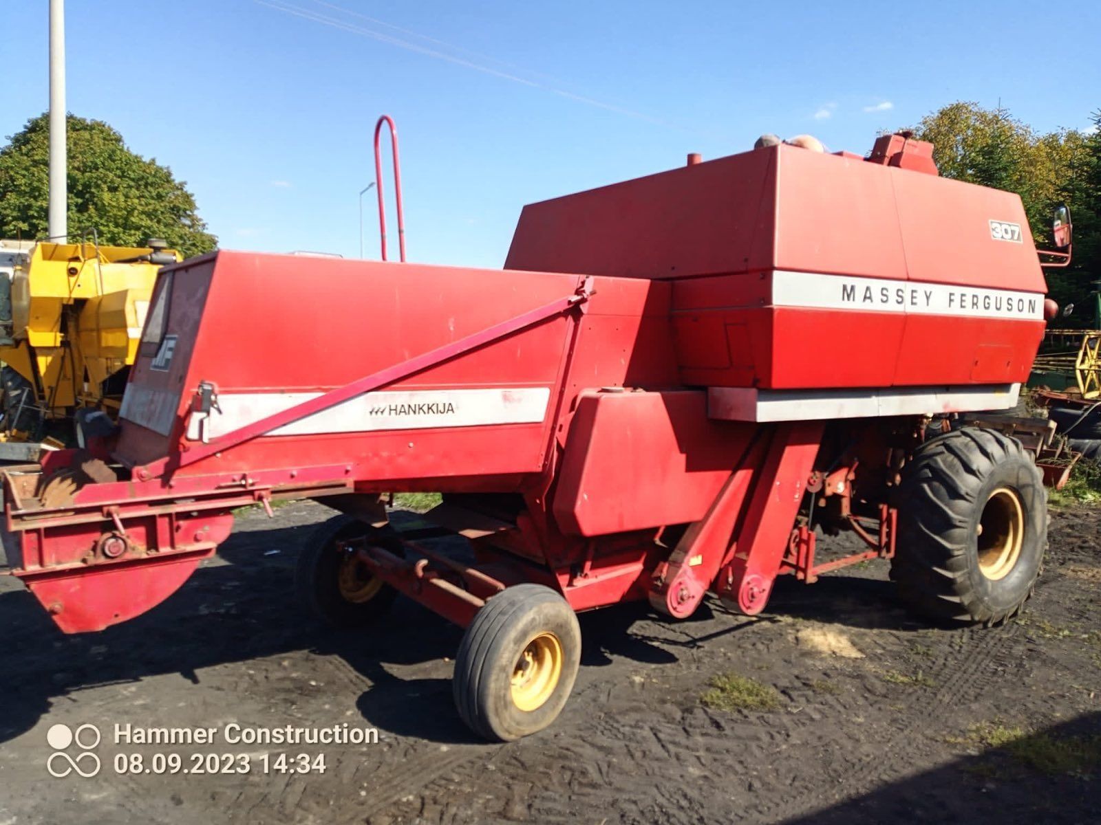 Massey Ferguson 307