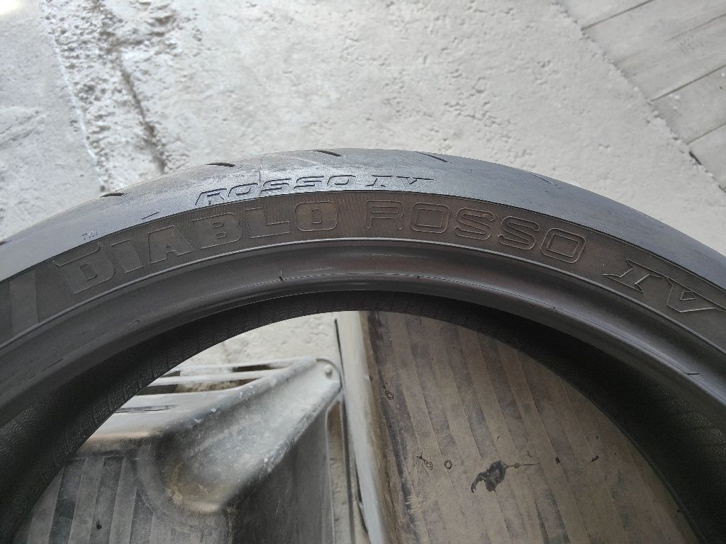 Pirelli diablo rosso резина, гума, шины 240/45 r17 120/70r17