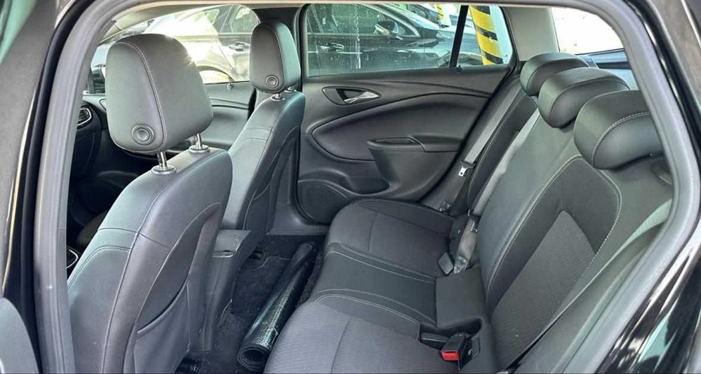 Opel Astra Sport Tourer - 150cv Turbo - Full Extras - Gasolina