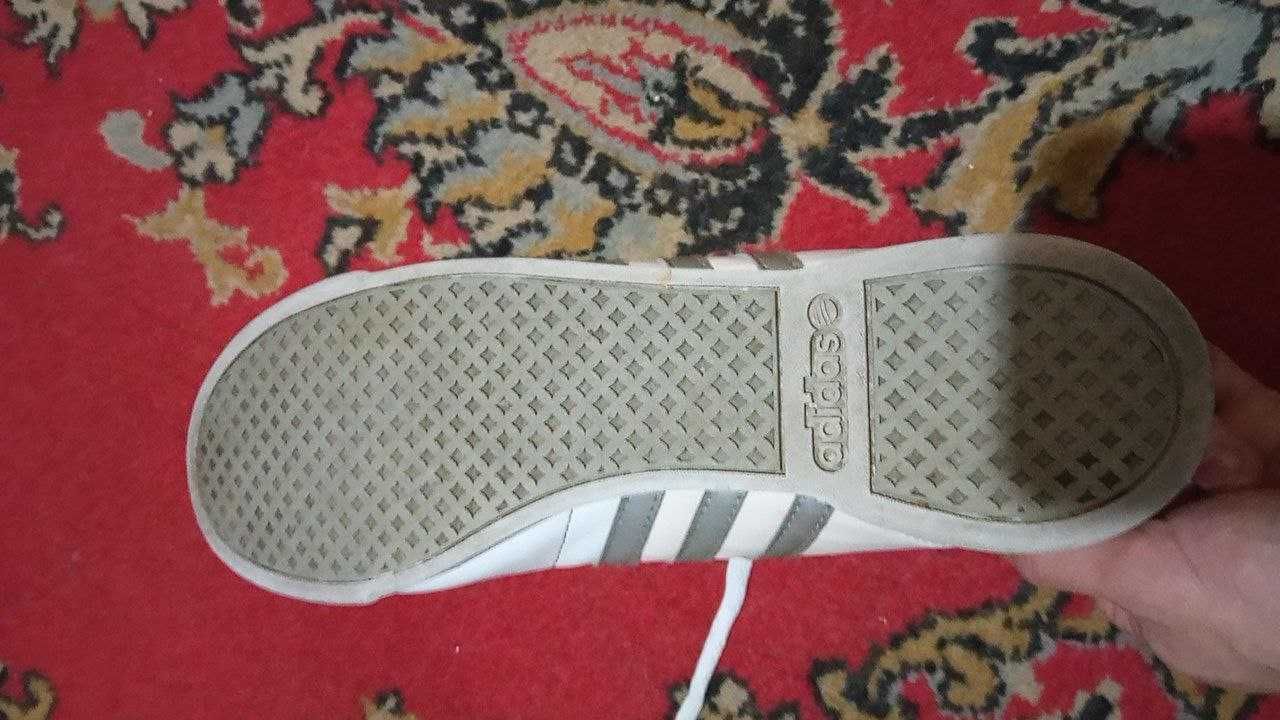 Adidas Neo Label