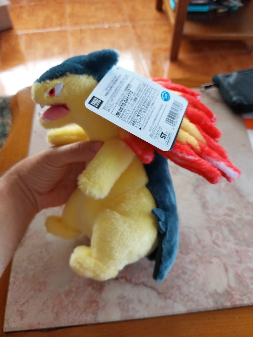 Peluche Oficial Pokémon - Typhlosion