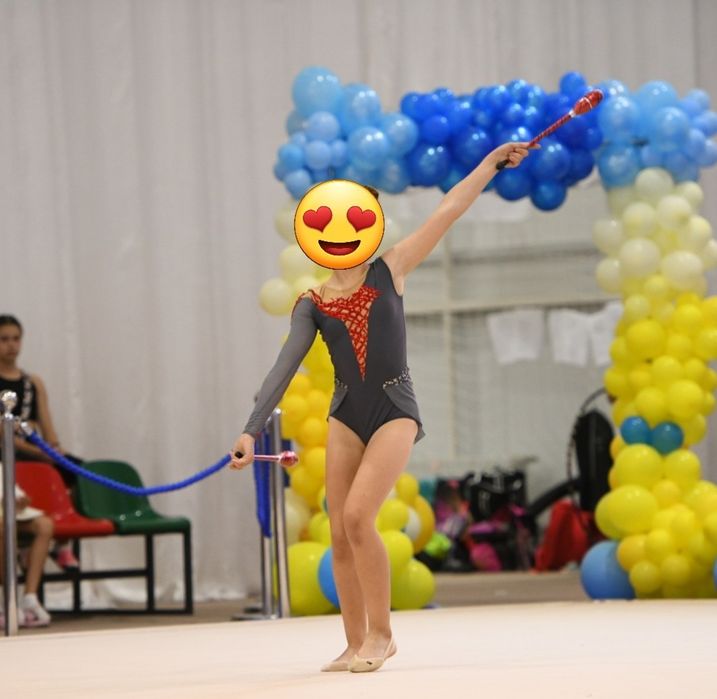 Купальник для художньої гімнастики