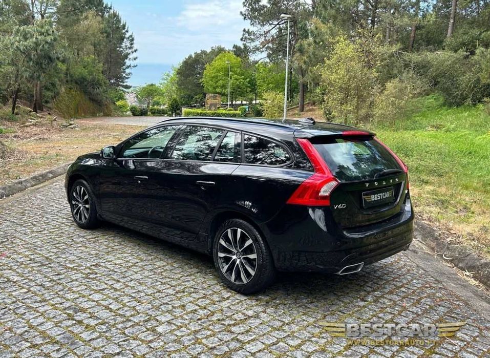 Volvo V60 2.0 Momentum