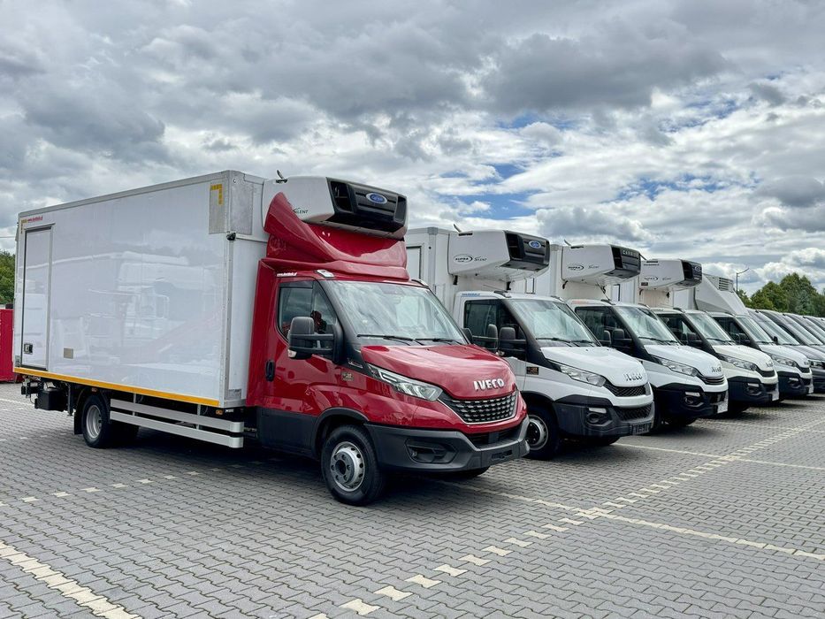 Iveco Daily 72C21 Mroźnia HI-MATIC Ściana Grodziowa Multitemperatura  LEDY Kamery Agregat Supra 550 Boczne Drzwi Winda DHOLLANDIA (70C18)