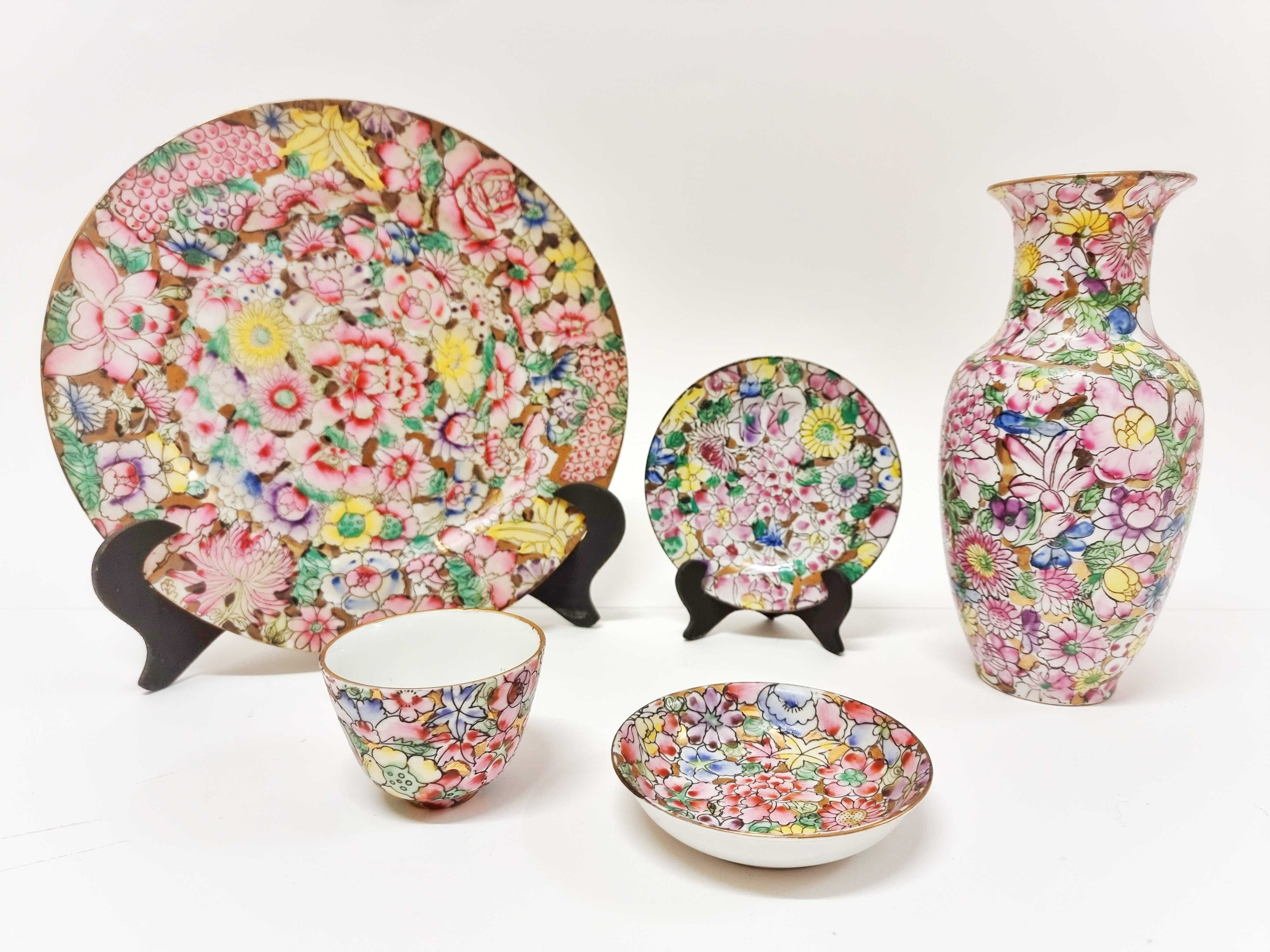 Lote de 5 porcelanas millefleurs Macau e China