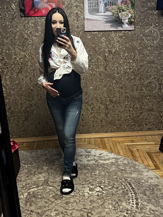 Джинси для вагітних