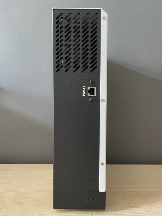 Інвертор гібридний 2,4 kWt, 24в, комплект резервного живлення