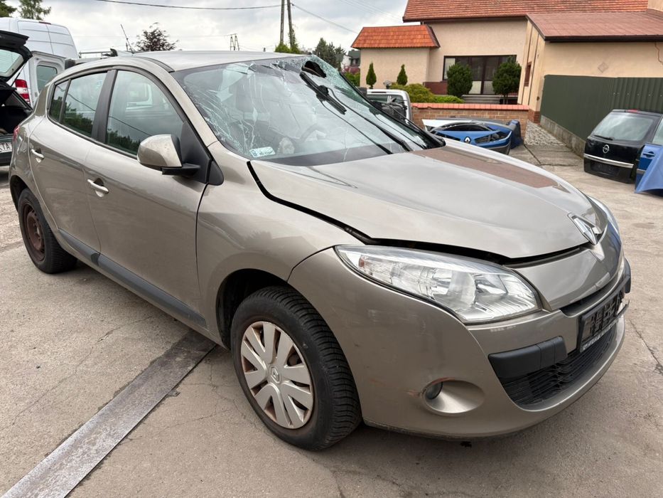 Розборка.Запчастини.Рено Меган 3 Хечбек,Renault Megane 3 (2009-2013)