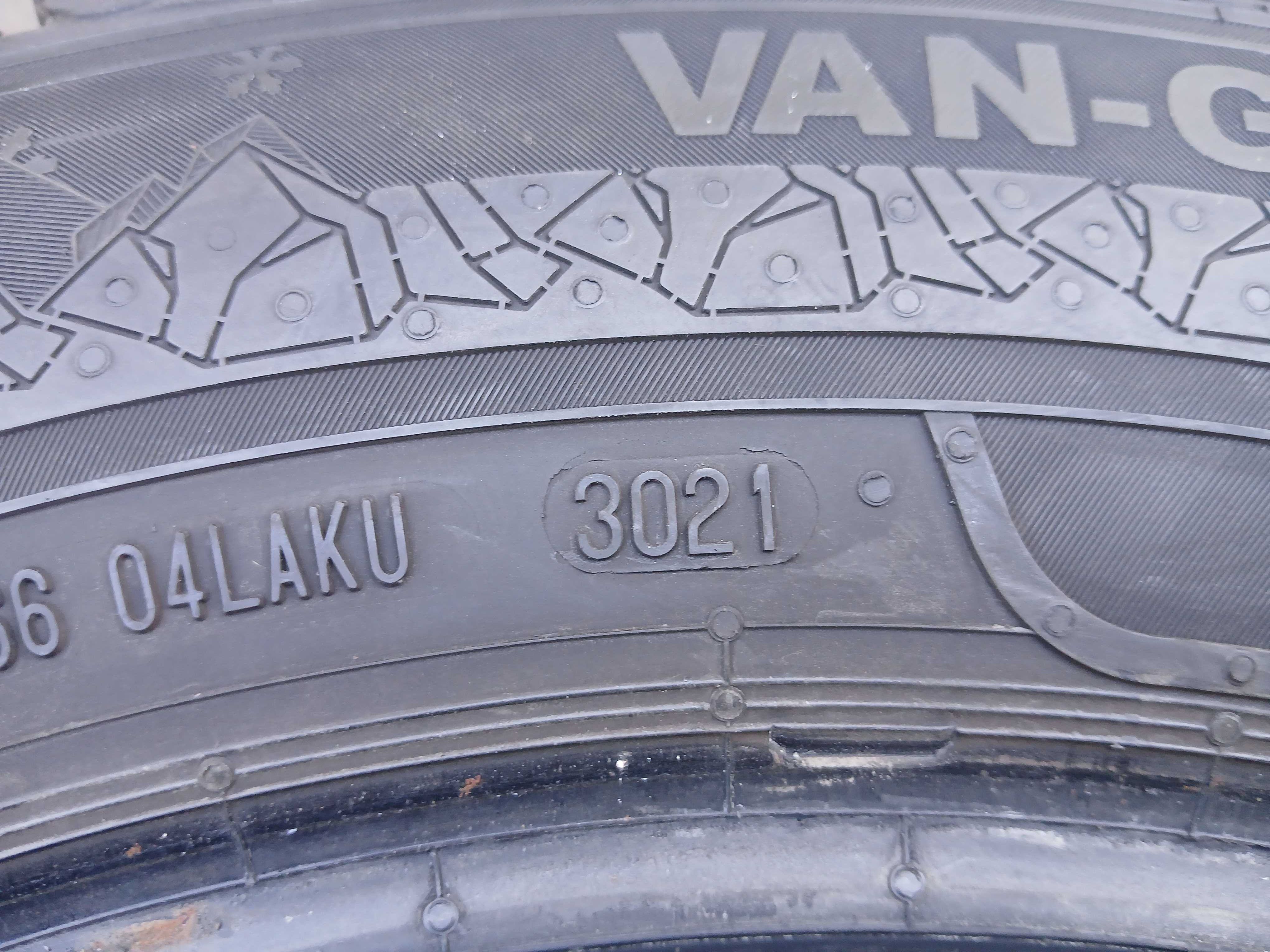 Opony BUS Jak Nowe 205/65/16C Semperit 11mm 21 rok F-VAT