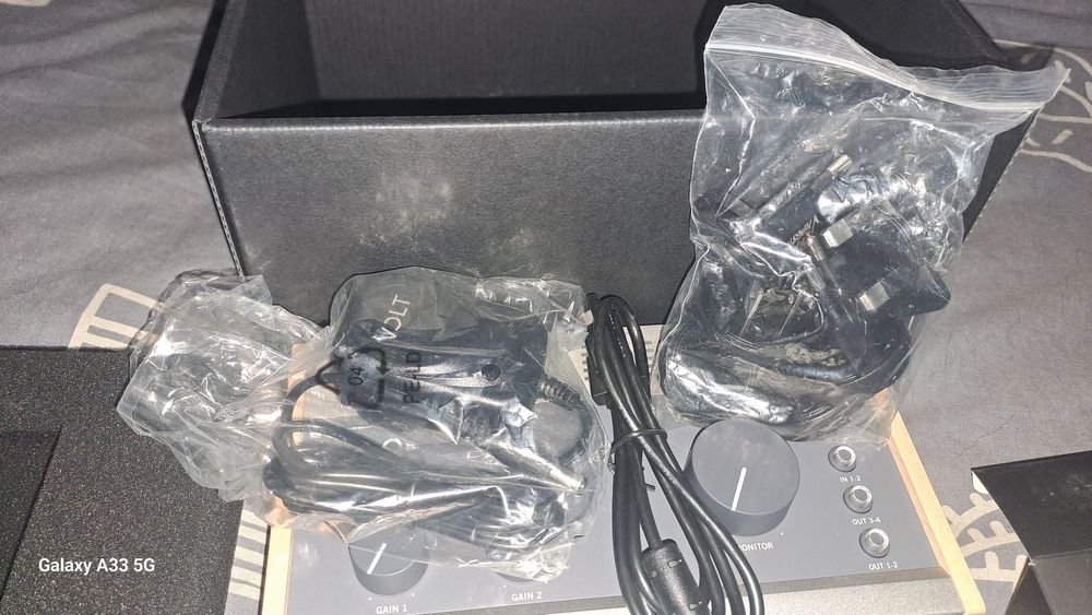 Звукова карта Universal Audio Volt 476