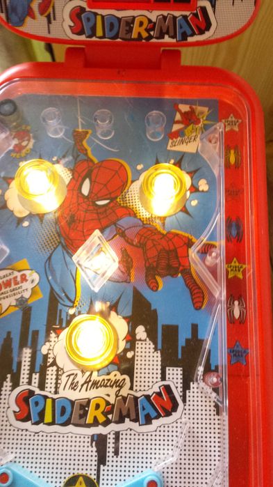Gra zręcznościowa flipper Spider-Man