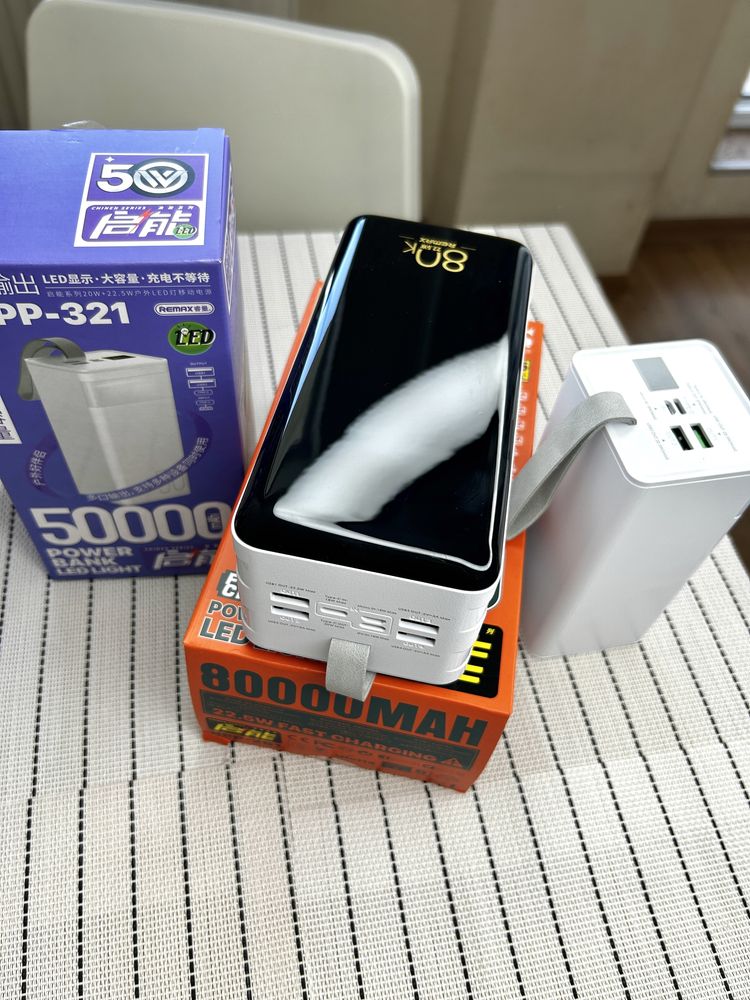 Power bank 80000 mAh. Быстрая зарядка 22.5w. Фонарик! Повербанк