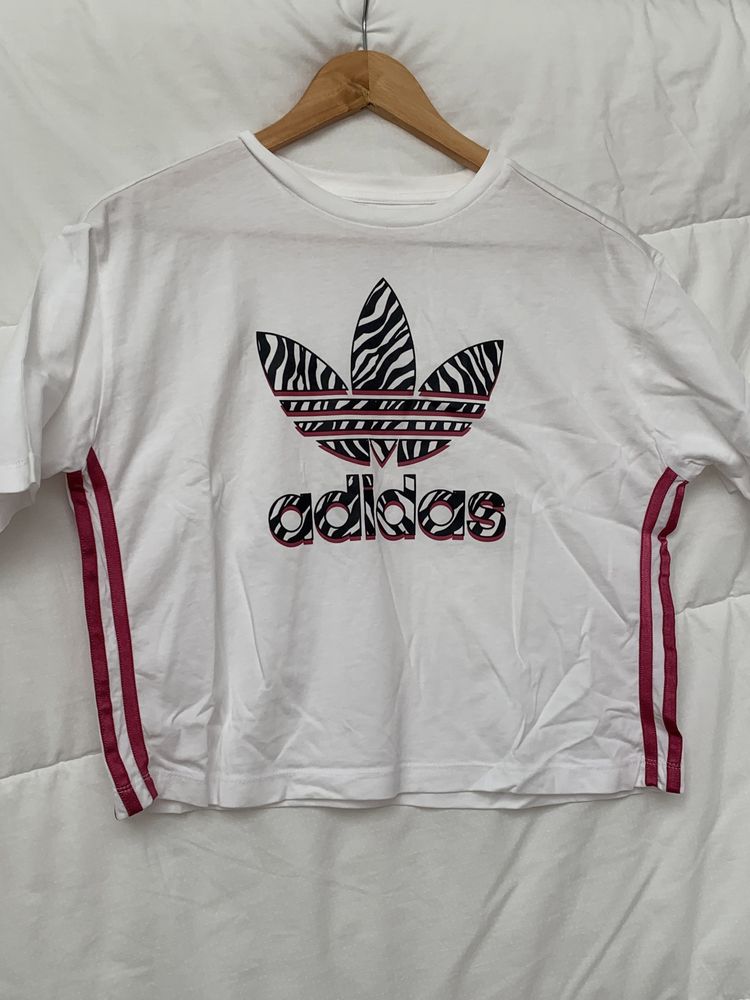 Camisola Adidas- Preta, vermelha e branca