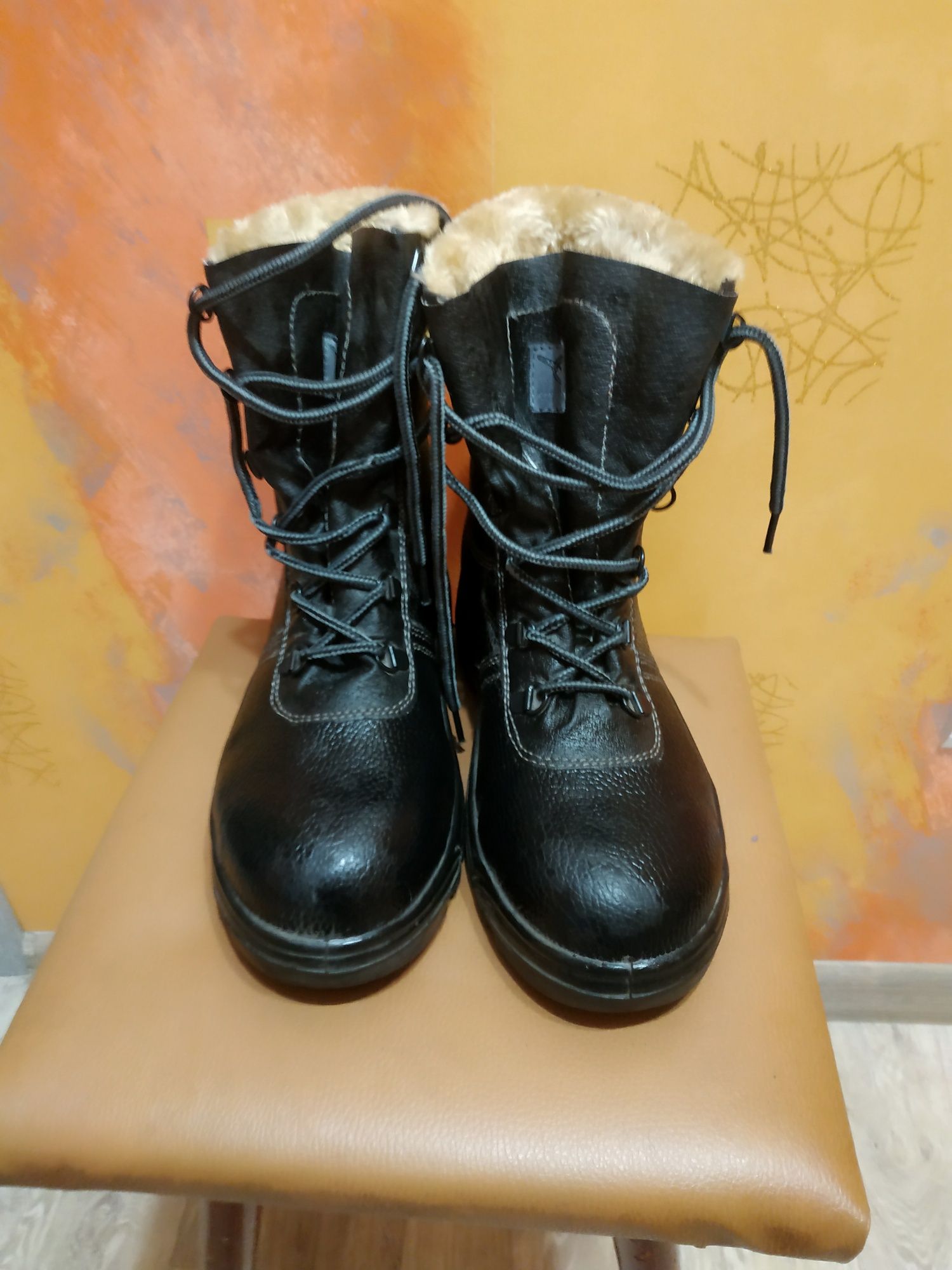 Зимние ботинки с натуральным мехом
