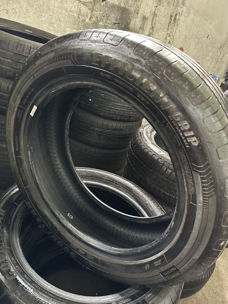 Літні шини R18 215/55 GoodYear 2022 як нові