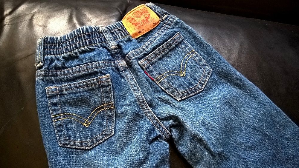 LEVIS 526 Regular na 18 miesiecy