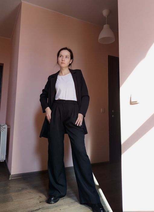 Новий чорний костюм палацо і піджак оверсайз