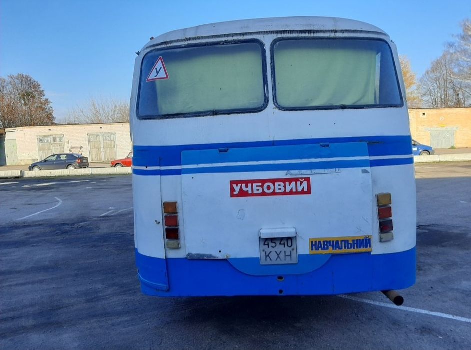 Автобус ЛАЗ 695 Н