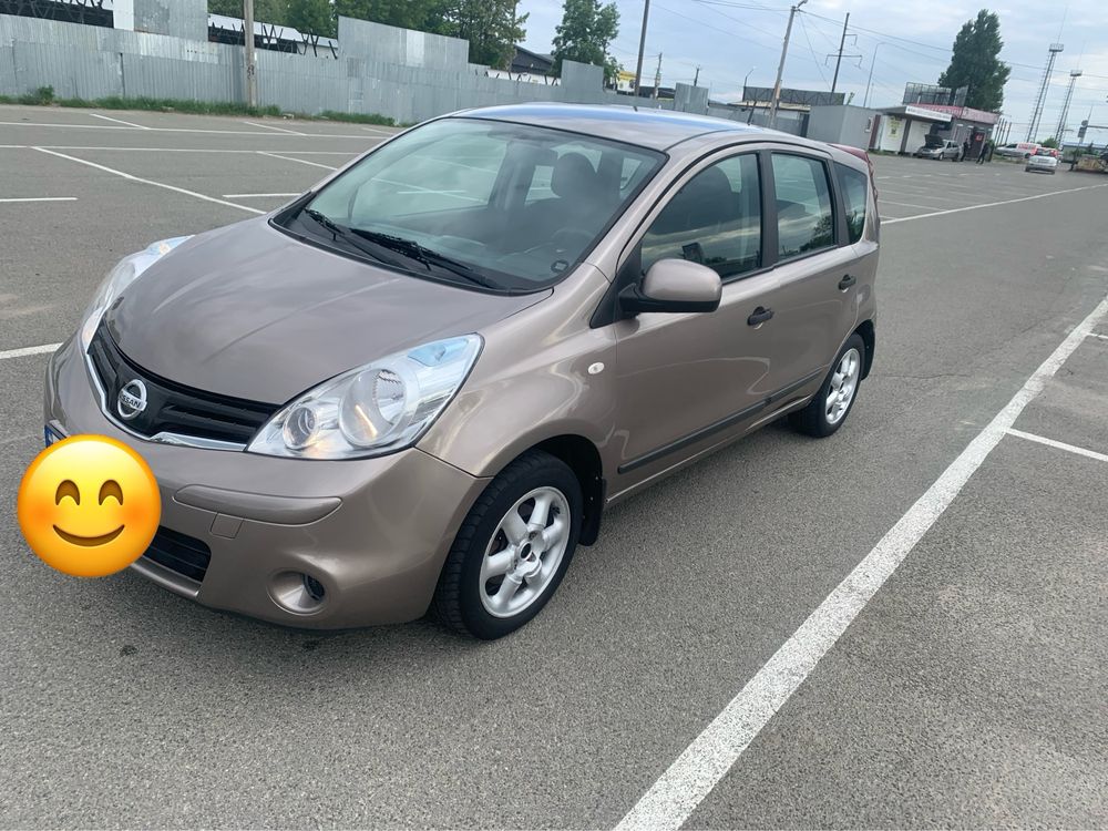 Nissan NOTE 2011