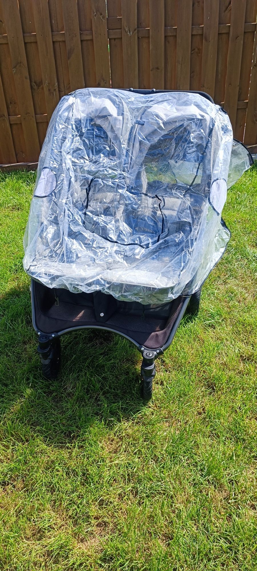 Wózek dla bliźniąt, rok po roku, podwójny .Valco beaby snap duo sport